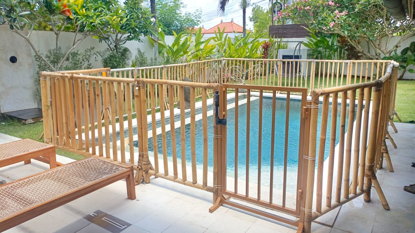Bamboo Pool Fence (30 meter)