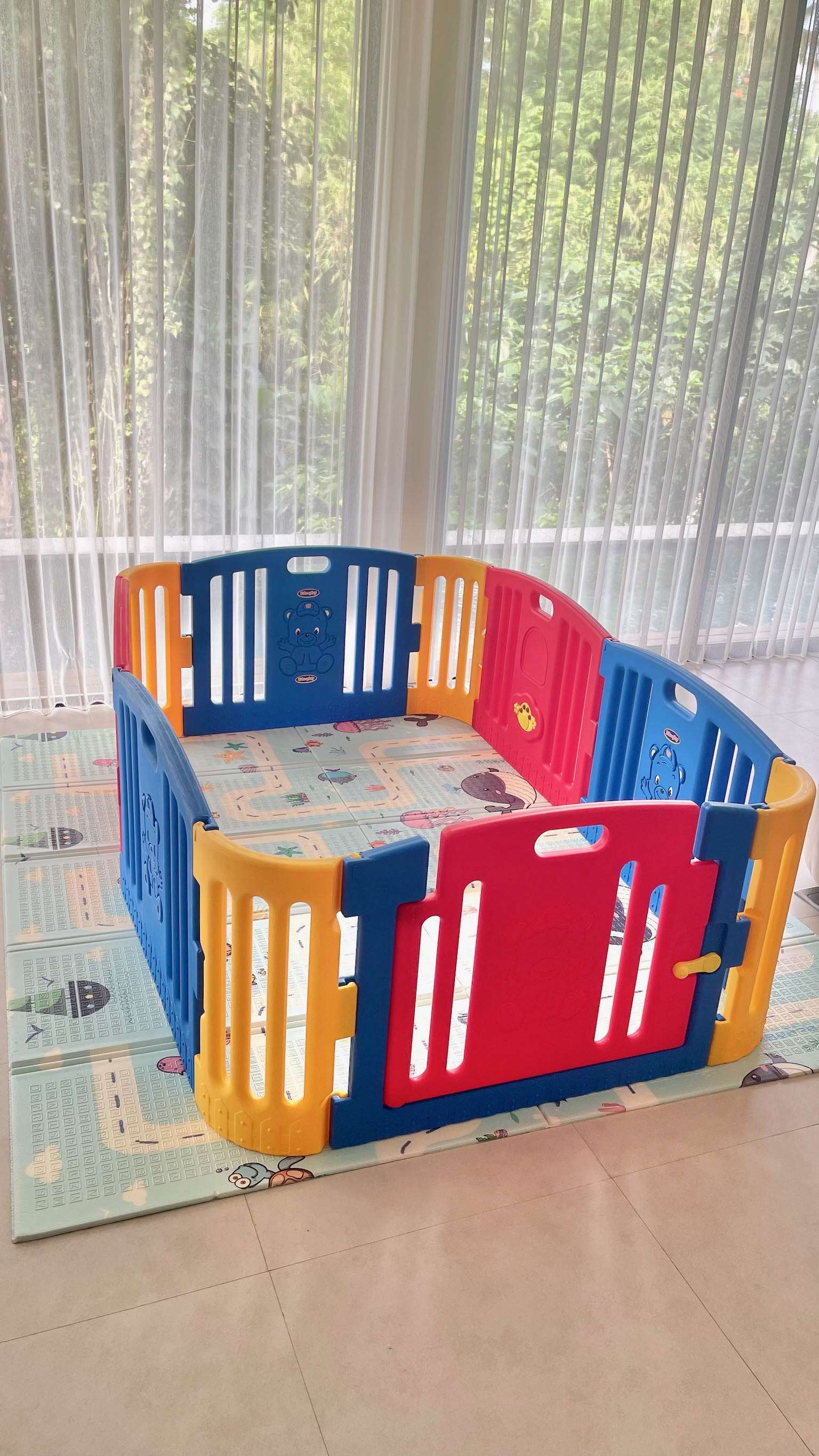 Playpen + Matt